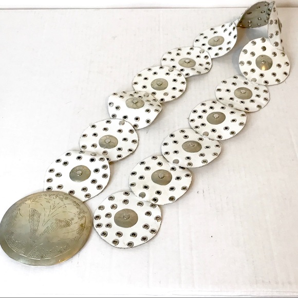 Accessories - White Concho Leather Belt w/Hammered Brass Buckle